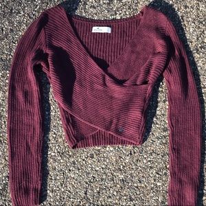 hollister maroon wrap around sweater